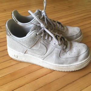 Nike Air Force 1